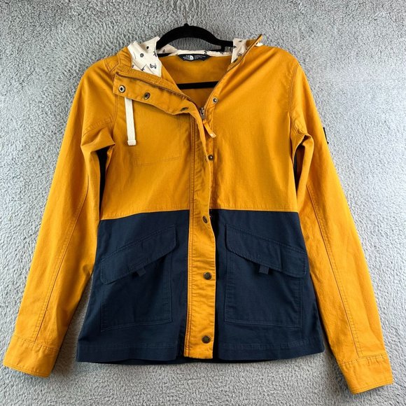 The North Face Jackets & Blazers - The north face durable utility jacket mustard size XS